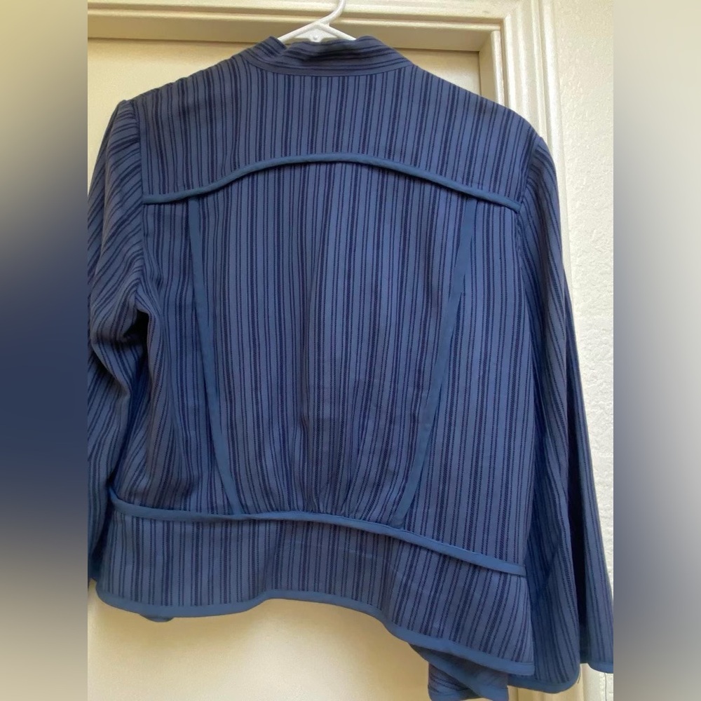 Cabi Jacket - image 3